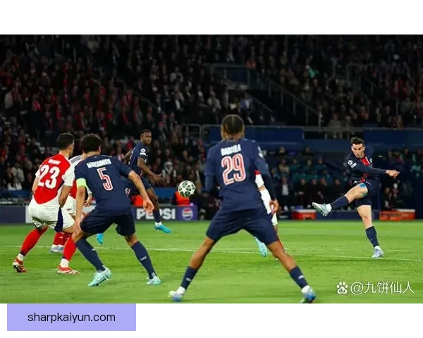 阿什拉夫近期头球威胁持续增强，值得关注其在进攻中的重要性