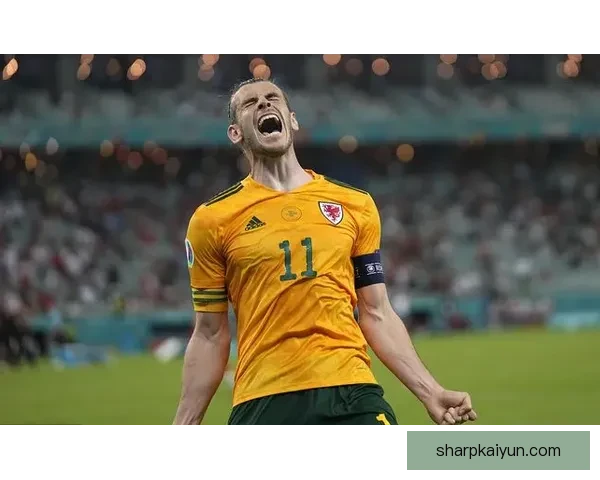 英超利桑德罗·马丁内斯状态回暖，表现稳健引人关注